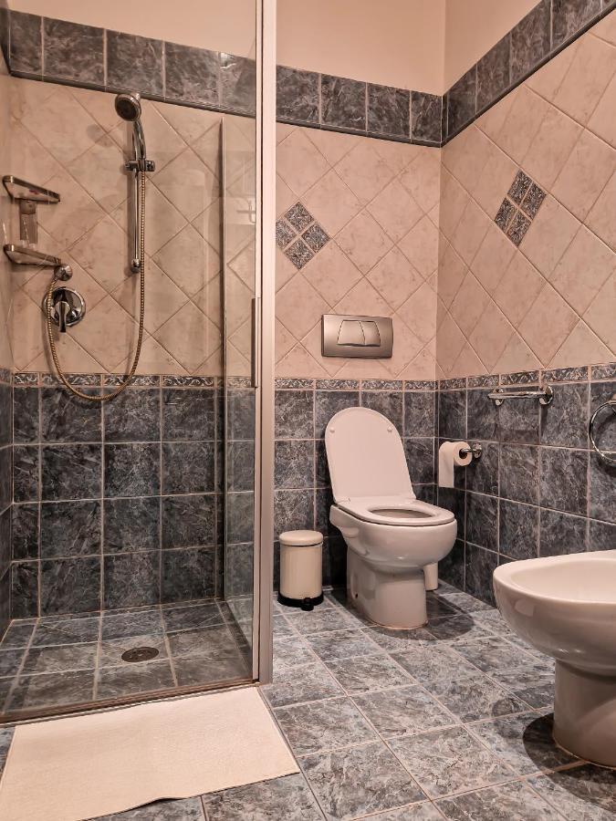 Casa Armanni - La Tua Casa Di Pietra Apartment Filey Ngoại thất bức ảnh