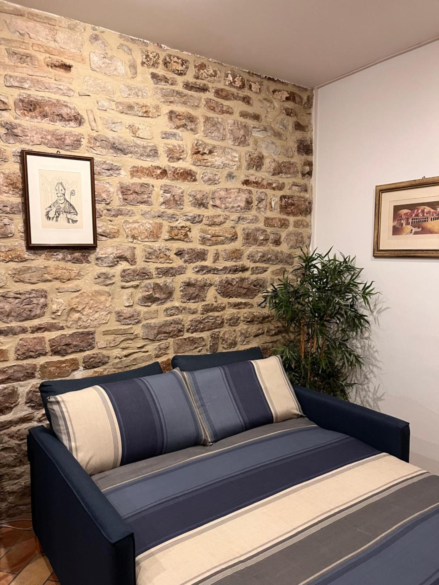 Casa Armanni - La Tua Casa Di Pietra Apartment Filey Ngoại thất bức ảnh